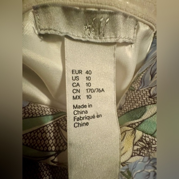 H&M Multicolor Floral Blouse - Picture 3 of 8